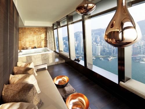 The Ritz Carlton Hong Kong (Hongkong, Hong Kong)*