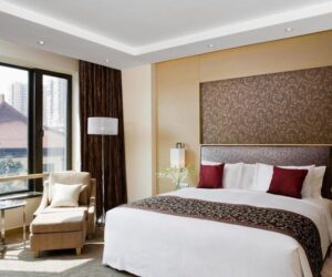 Crowne Plaza Hotel Shanghai, an IHG Hotel (Changning, China)*