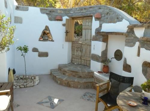 Traditional Guest House near Paroikia (Dryos, Griechenland)*