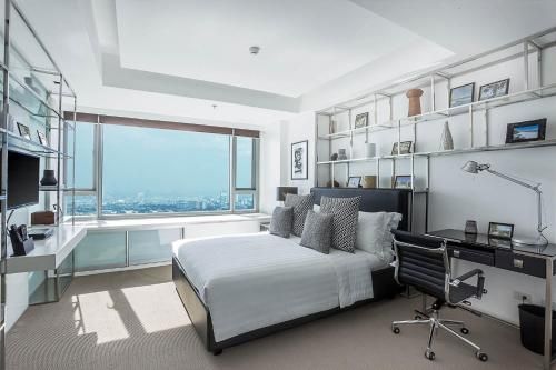 The Alpha Suites (Makati City, Philippines)*