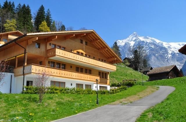 CHALET OSTEGG SUPERIOR (Grindelwald, Schweiz)*